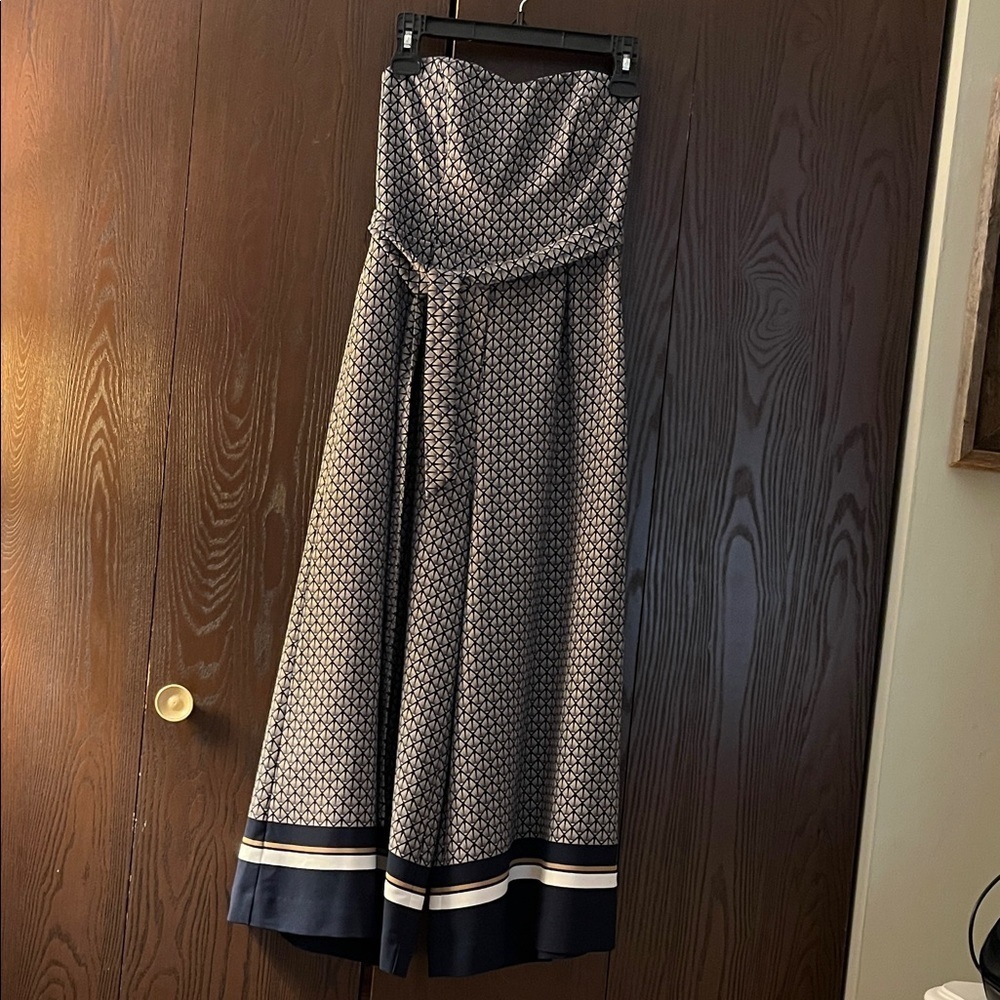 H&M strapless navy and cream patterned jumpsuit. Size 4.
